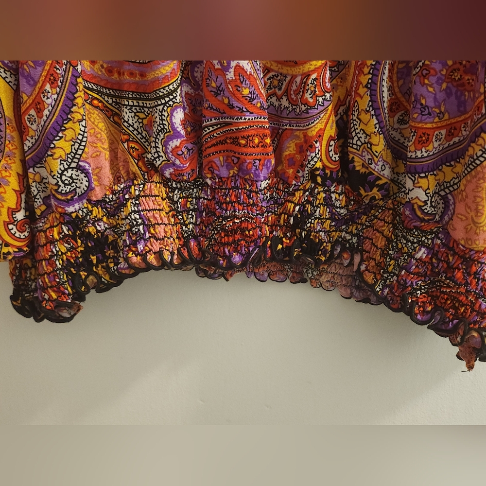 Laura Plus Batwing Top. Paisley. Size 1x. Preloved. - Picture 2 of 7